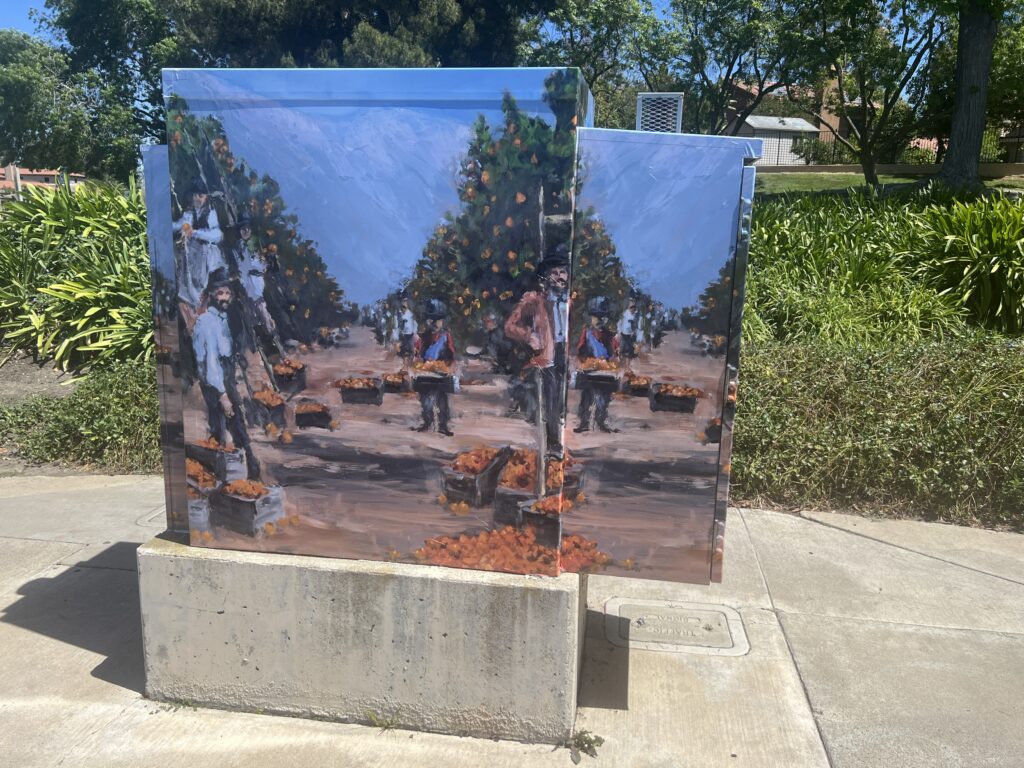 Utility Box art at San Juan Creek and La Novia